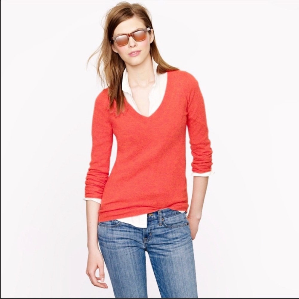 J CREW featherweight Cashmere pullover sweater Size Medium